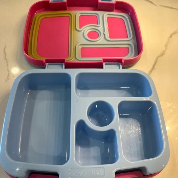 Pink Kids Lunch Box - Picture 2 of 2